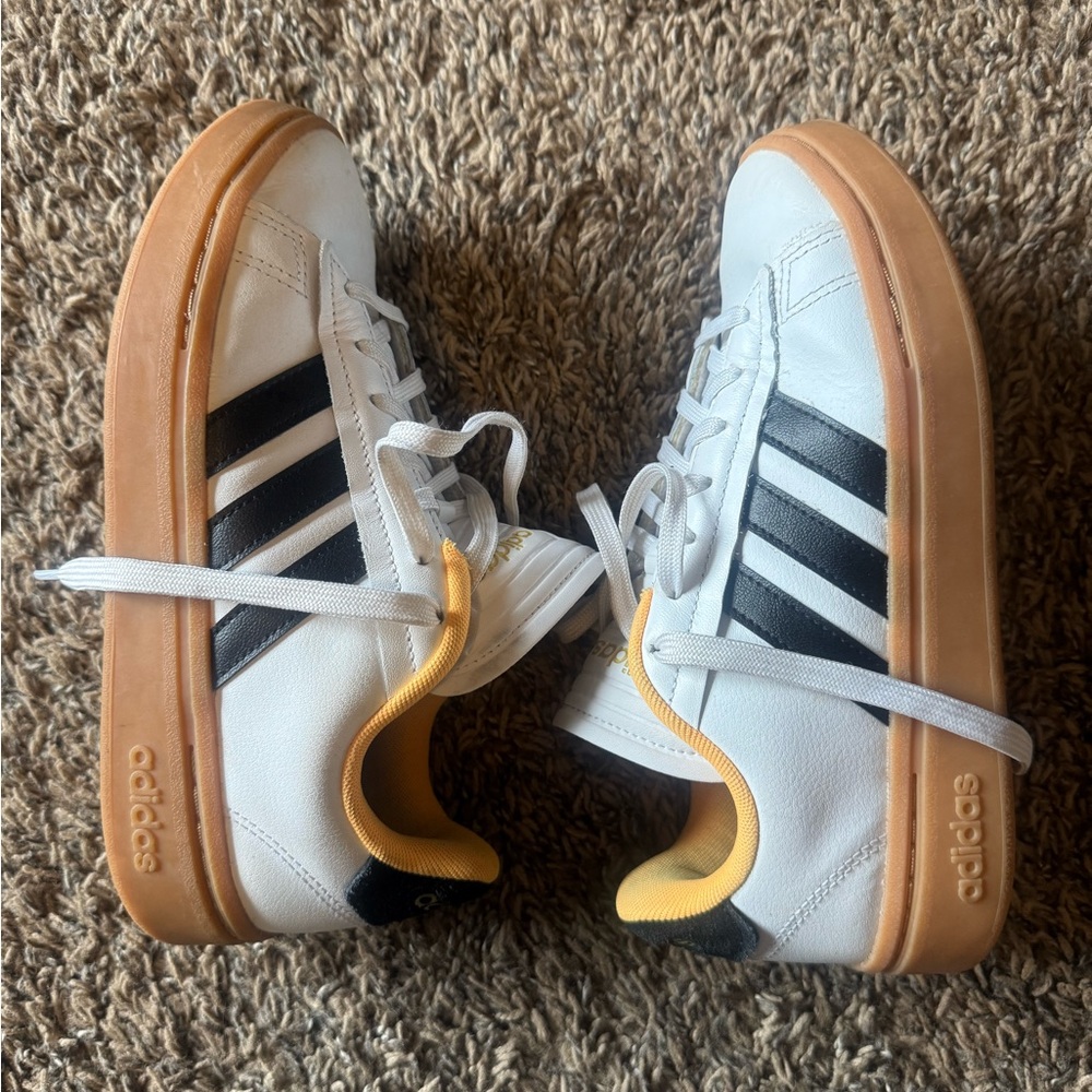 Adidas White and Black Sneakers with Gum Sole